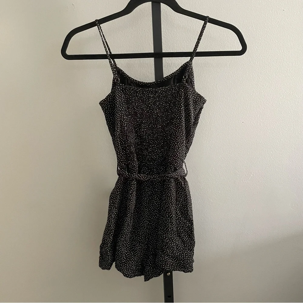 Abercrombie Kids Black and White Polka Dot Romper Size 9/10